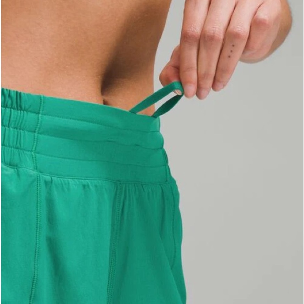 New Lululemon Hotty Hot High-Rise Lined Short 4" Cascadia Green / Size 2 NWT - Picture 6 of 8